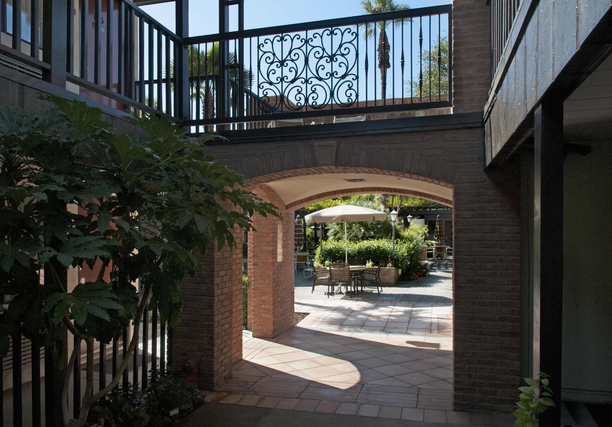 Roman Spa Resort Calistoga Kültér fotó